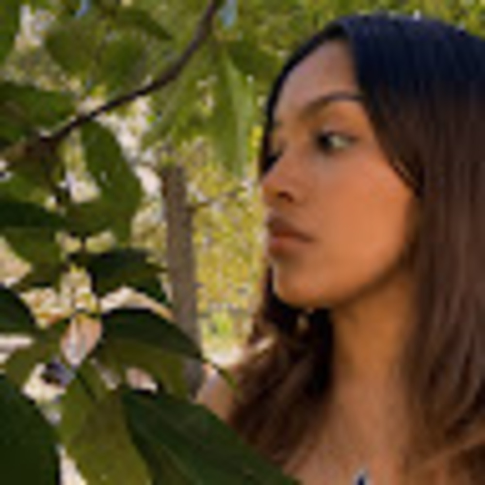 Meet your Posher, Itzel